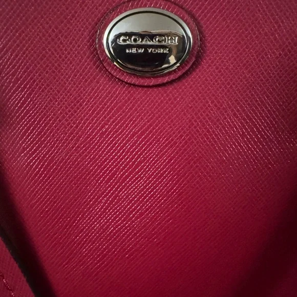 Coach Peyton Cora Domed Satchel - F25671 - Picture 10 of 11